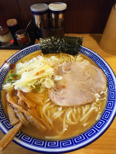 「塩中華そば中盛」@魂の中華そばの写真