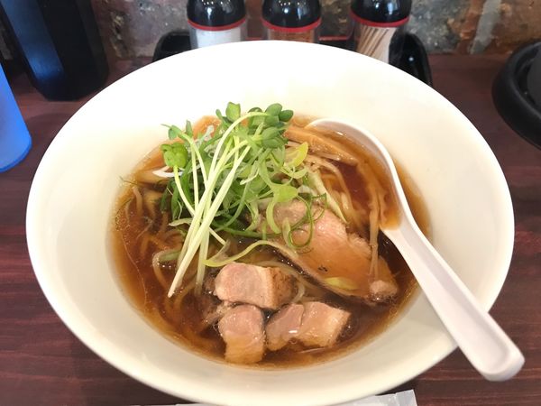 「鴨ラーメン醤油」@鴨LABO 住吉店の写真