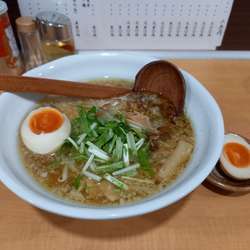 背脂中華そば(味玉50円)