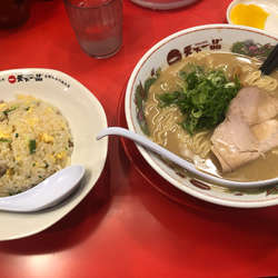 ラーメン & チャーハン (1,150円)
