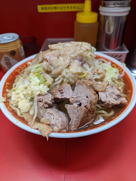 「麺増し大+烏龍茶」@ラーメン二郎 上野毛店の写真