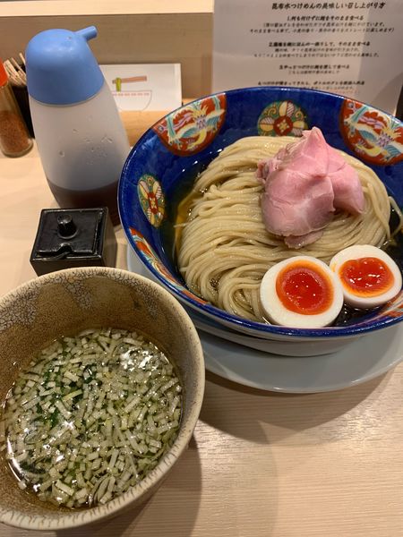 「昆布水つけめん300g 900円 味玉トッピング110円」@つけめん金龍の写真