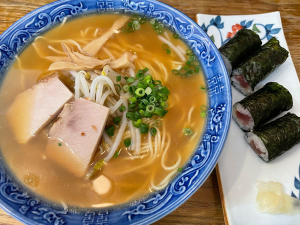 「ラーメンセット(¥700☆ランチ価格)」@四方平の写真