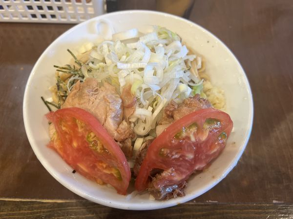 「夏季限定　塩の冷やし中華(ニンニク少し)1050円」@麺屋 歩夢の写真