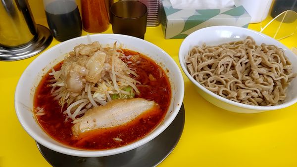 「旨辛つけ麺300野菜マシ」@ラーメンヒカリ 宇都宮店の写真