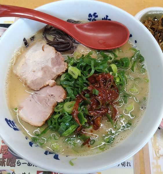 「ねぎらーめん」@九州筑豊ラーメン 山小屋 君津店の写真