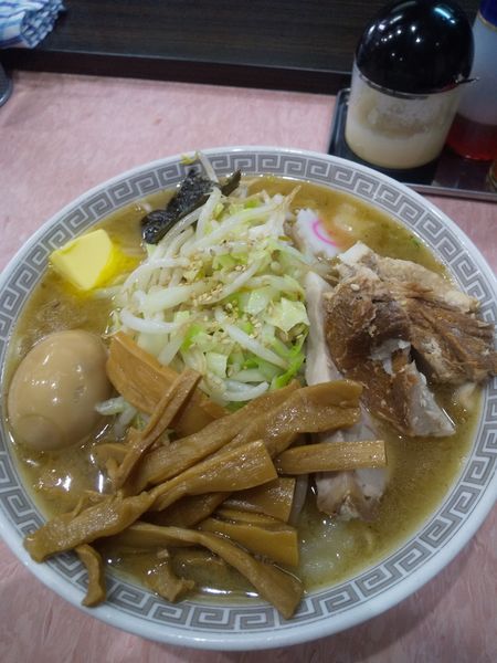 「中華そば(小)730円塩変更30円野菜120円バター50円」@所沢大勝軒の写真