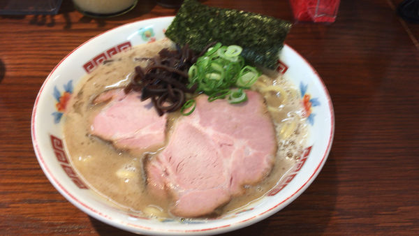 「濃厚ラーメン太麺 850円＋替玉100円」@ラーメンかなやの写真