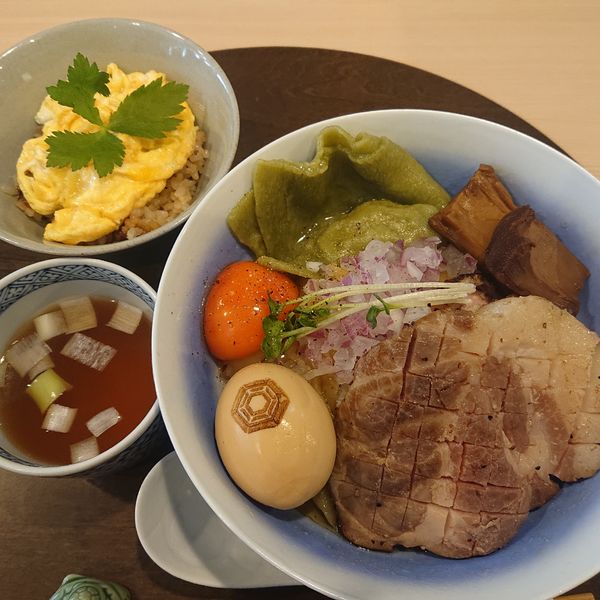 「特製ランチセット1600円、えらべるビール400円」@手打麺祭 かめ囲の写真