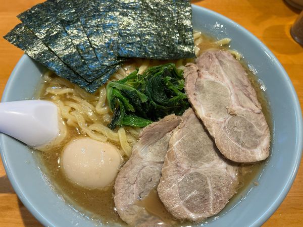 「塩全部のせ」@横浜家系ラーメン 平田屋の写真