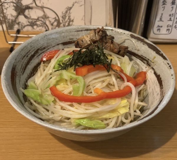 「塩野菜の油そば」@ラーメン大地の写真