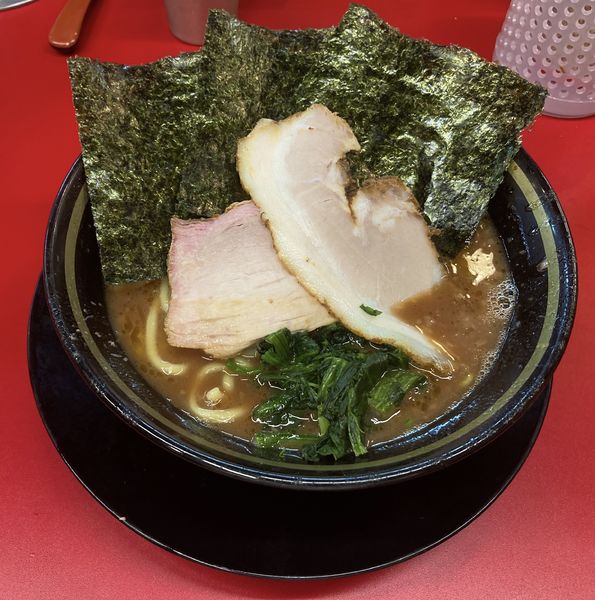 「ラーメン＋豚バラ」@IEKEI_TOKYO 王道家直系の写真