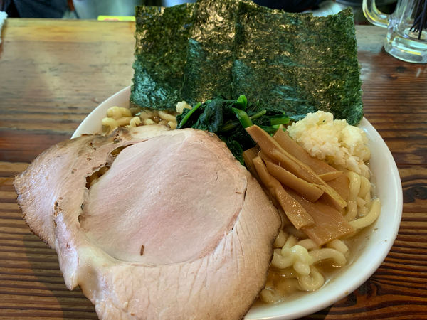 「らーめん中盛り　C Vキット」@極太濁流ラーメン ら・けいこ 本店の写真