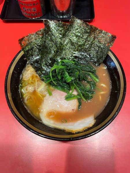 「ラーメン(750円)」@環2家 川崎店の写真