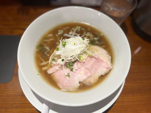 「緑龍(限定参)ノドグロ煮干しメインの中華そば1100円」@麺屋龍〜継〜の写真