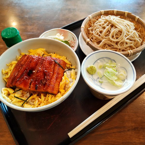 「うな丼とおそば（￥1,000）」@そば処 吉岡家 本店の写真