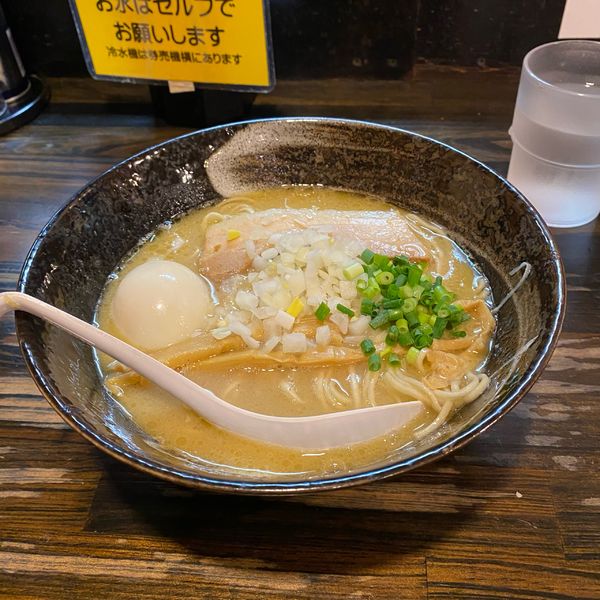「濃厚鶏白湯ラーメン」@麺堂 稲葉 Kuki styleの写真