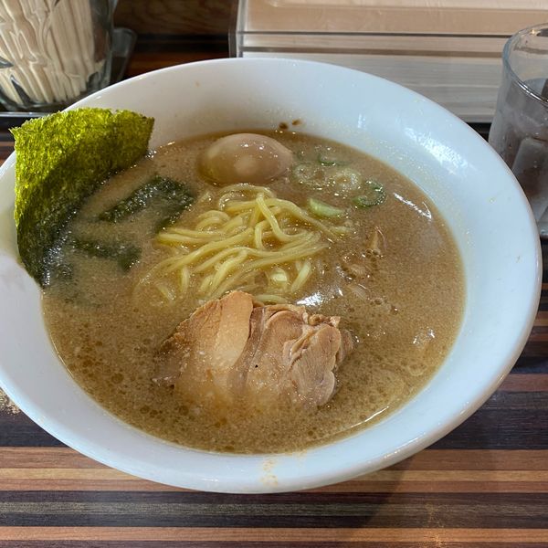 「豚骨魚介らーめん」@狼煙屋の写真