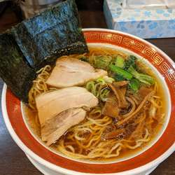 江戸醤油ラーメン