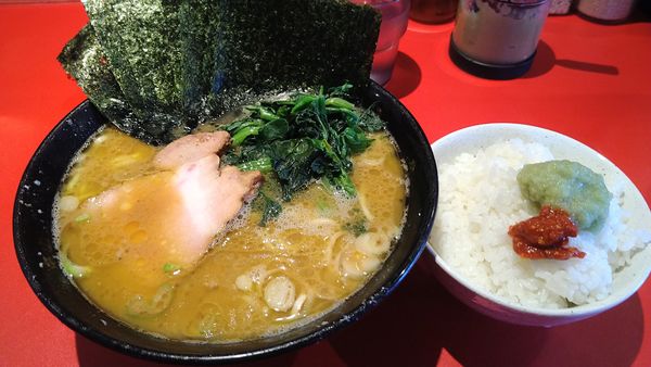 「ラーメン¥750+のり¥100+ライス¥150-」@厚木家の写真