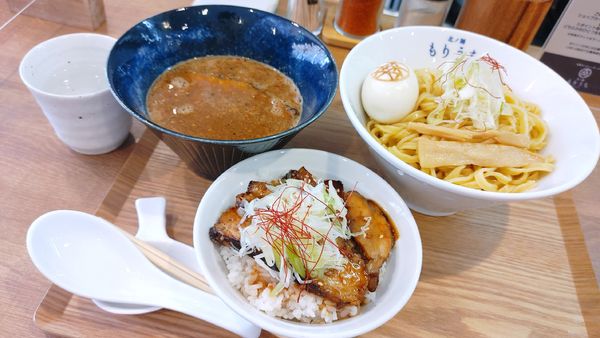 「限定 札幌スパイシーつけ麺・味玉・チャーシュー丼(小辛)」@北ノ麺 もりうちの写真