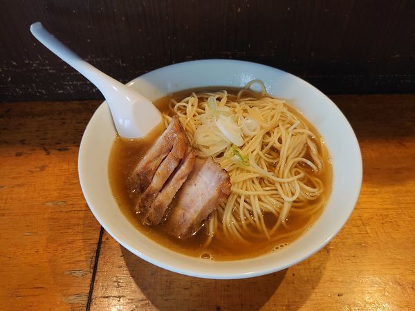 「肉そば中900円」@自家製麺 伊藤の写真