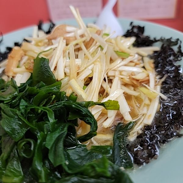 「ネギラーメン小ネギバラ海苔」@ラーメン関口の写真