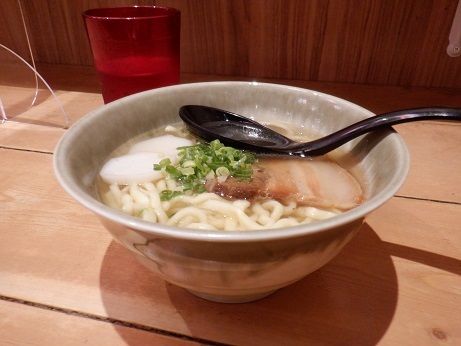 「半そば」@沖縄食堂 やんばる 池袋店の写真