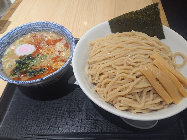 「坦々つけめん大盛（９９０円）」@舎鈴 池袋東口店の写真