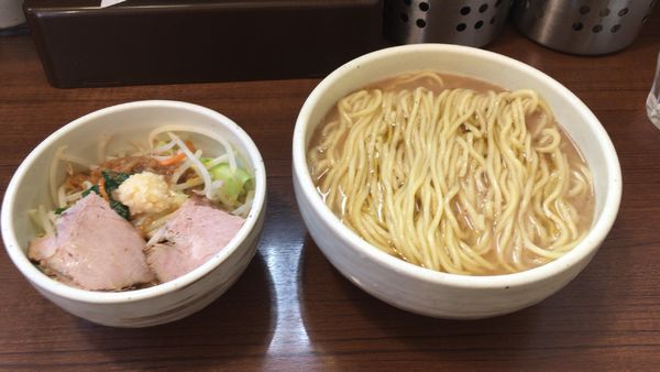 「らーめんスタベジ900円大盛100円」@麺処 一笑の写真