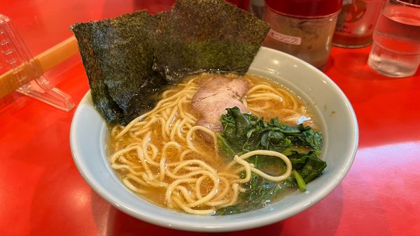 「ラーメン」@横浜家系ラーメン 黄金家の写真