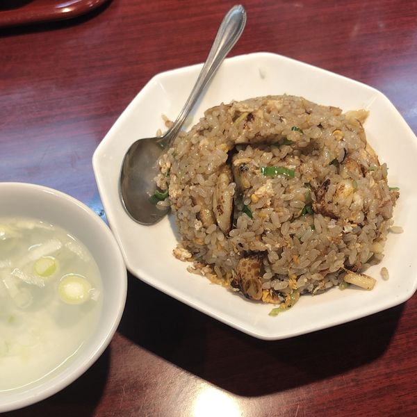 「ニンニクチャーハンマシマシ」@中華 国振の写真