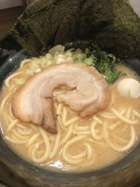 「ラーメン」@横浜家系らーめん 松壱家 国分寺店の写真