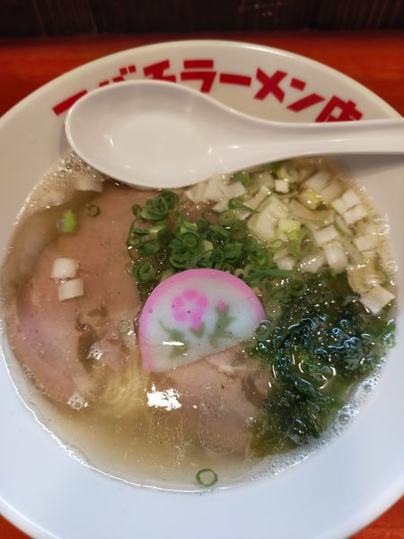 「淡麗煮干し塩」@コバチラーメン店の写真