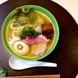 特製手打中華蕎麦(塩)　気まぐれ肉ごはん