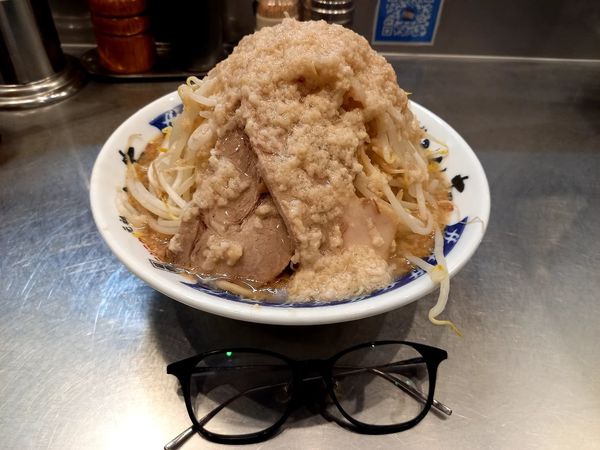 「ラーメン味玉。野菜多め。脂増し増し。」@らーめん大 大森店の写真