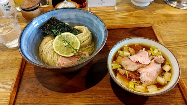 「昆布水つけ麺醤油大盛ちょい肉増」@YOKOKURA STOREHOUSEの写真
