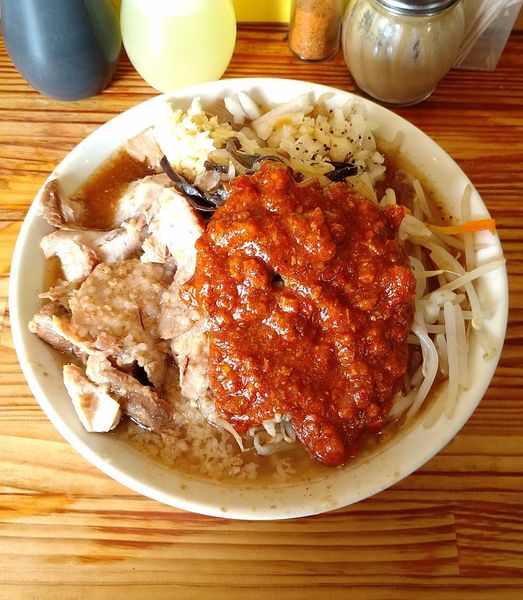 「ぶた入りオロチョンラーメン 750円」@にかいやの写真