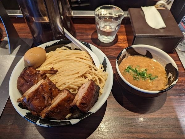 「濃厚味玉チャーシューつけ麺」@麺屋武蔵 武骨の写真