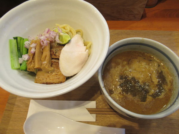 「煮干しつけ麺(900円)」@千日紅の写真