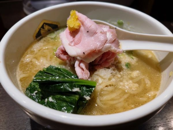 「濃厚真鯛らーめん」@真鯛らーめん 麺魚 神保町店の写真