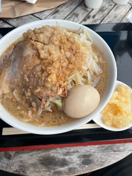 「豚煮干　味玉」@江戸前煮干中華そば きみはん ららぽーと豊洲マリーナキッチン店の写真