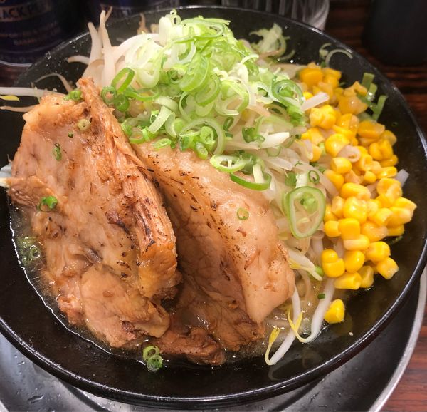 「限定「ホタテが砂を掘ッタッテ♪」：1,100円」@麺でる 川崎店の写真