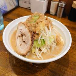 爆麺 小