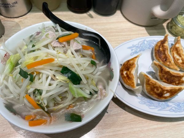 「タン餃セット」@タンメンしゃきしゃきの写真