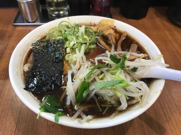 「ワンタンメン」@いしとみの写真