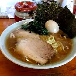 ラーメン（７００円）＋味玉（１３０円）