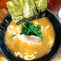 ラーメン（780円）