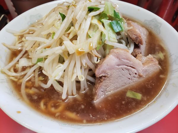 「小麺少なめ、やさい、からめ」@ラーメン二郎 上野毛店の写真