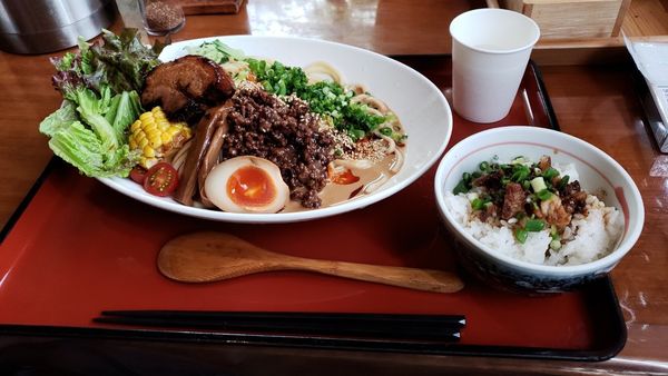 「【ランチ】冷し坦々麺(2辛)セット爆弾ご飯」@支那そば 竹風の写真